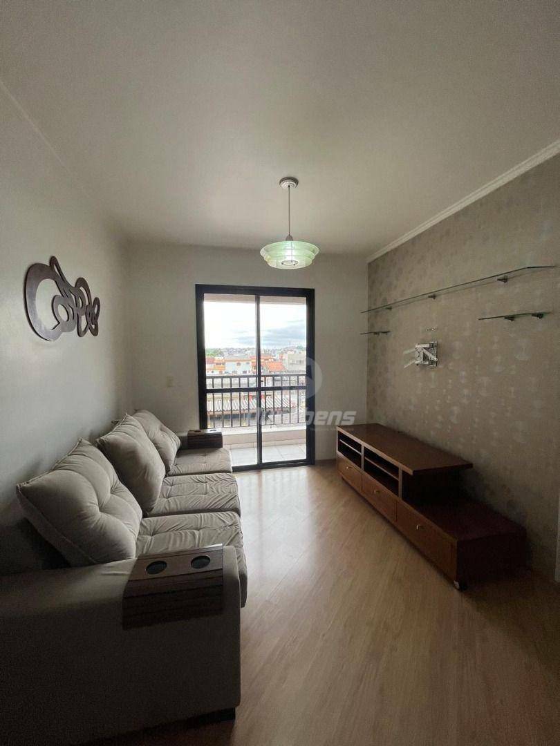 Apartamento para alugar com 2 quartos, 70m² - Foto 14