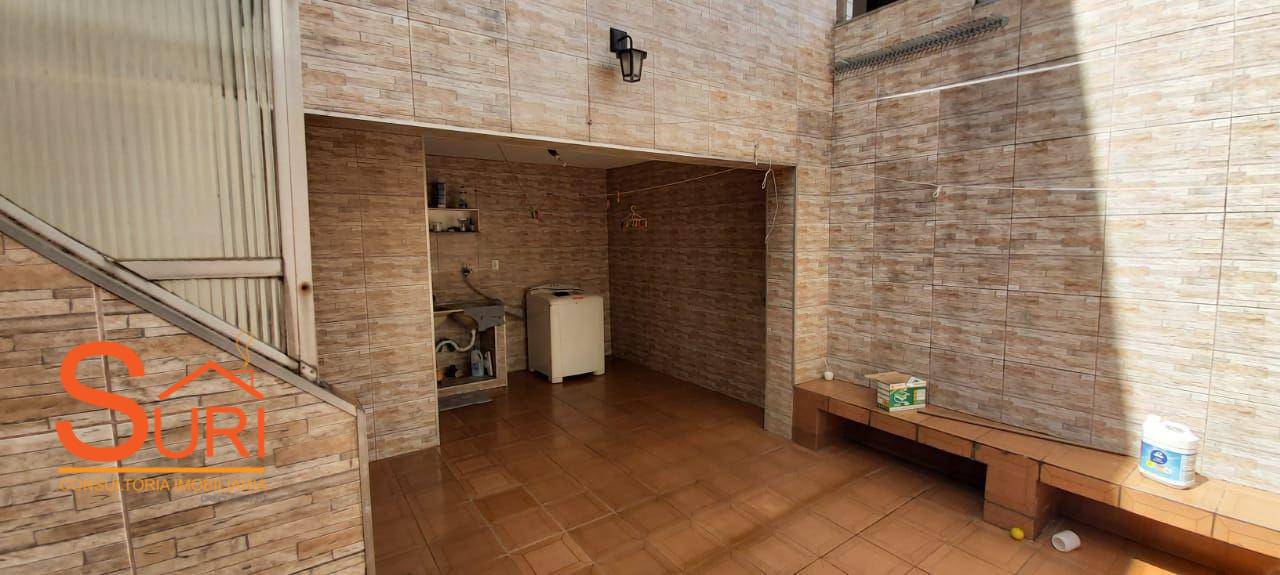 Casa à venda com 3 quartos, 174m² - Foto 19