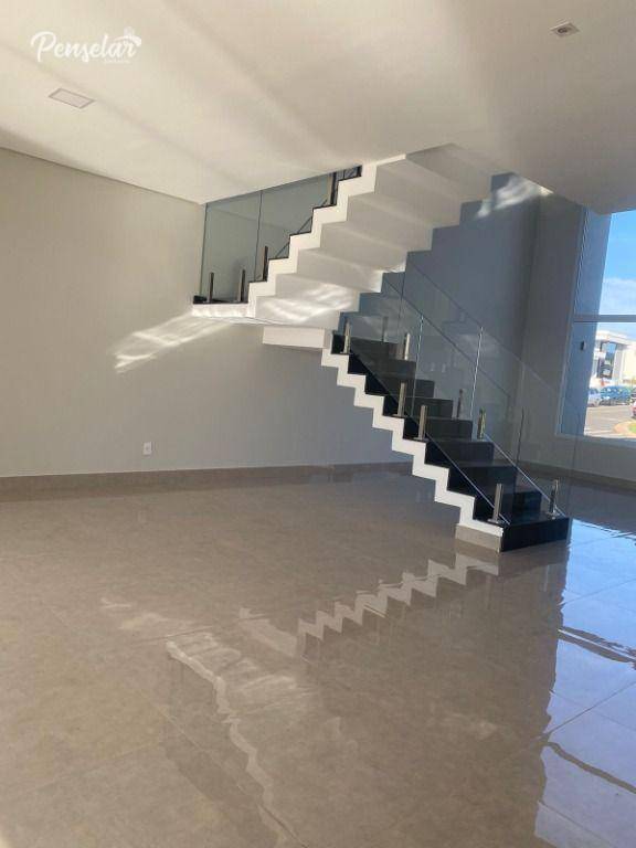 Sobrado à venda com 3 quartos, 284m² - Foto 7