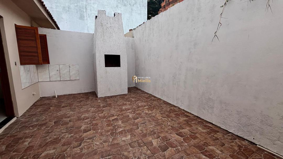 Casa à venda com 2 quartos, 46m² - Foto 8