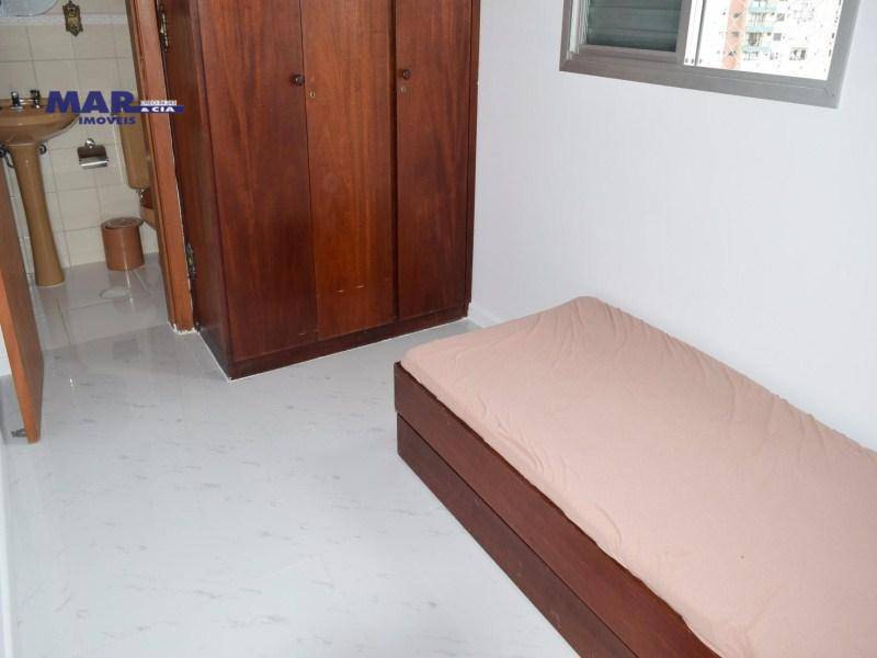 Apartamento à venda com 3 quartos, 110m² - Foto 8