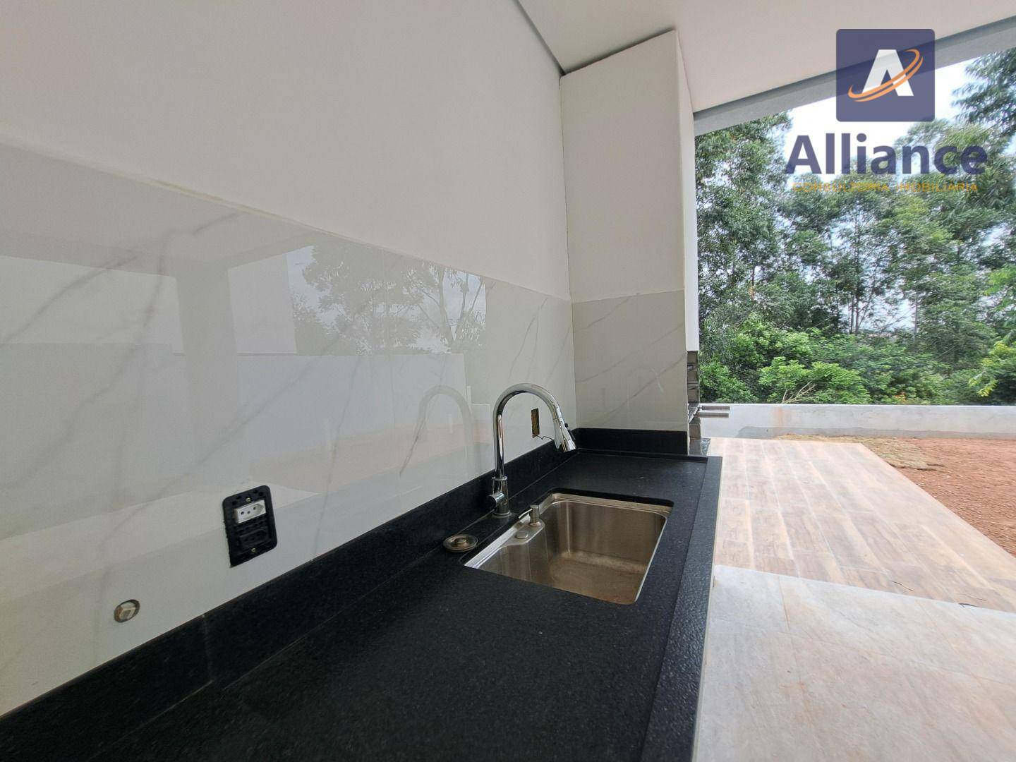 Casa de Condomínio à venda com 3 quartos, 378m² - Foto 19