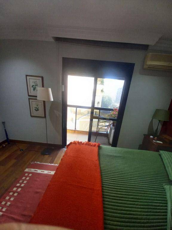 Apartamento à venda com 4 quartos, 266m² - Foto 31