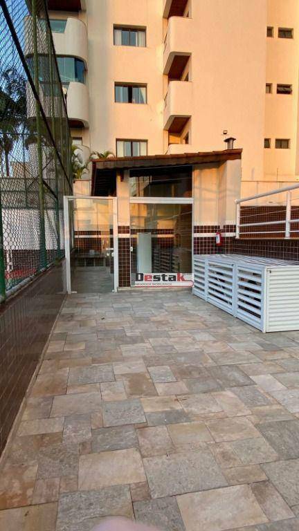 Apartamento à venda com 3 quartos, 138m² - Foto 66