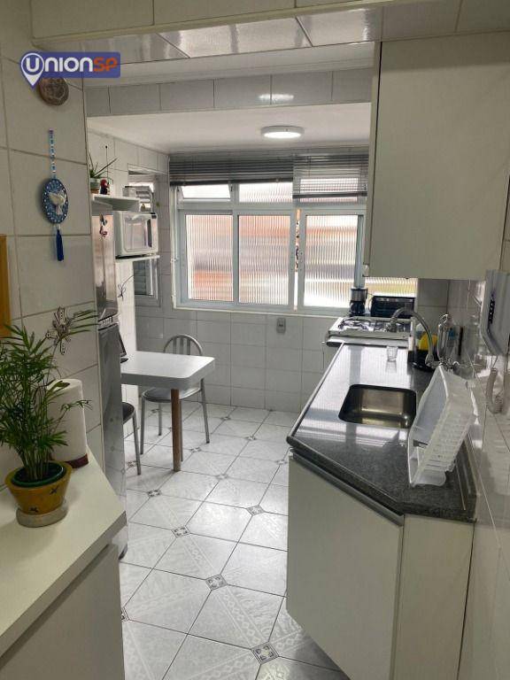 Apartamento à venda com 2 quartos, 60m² - Foto 22