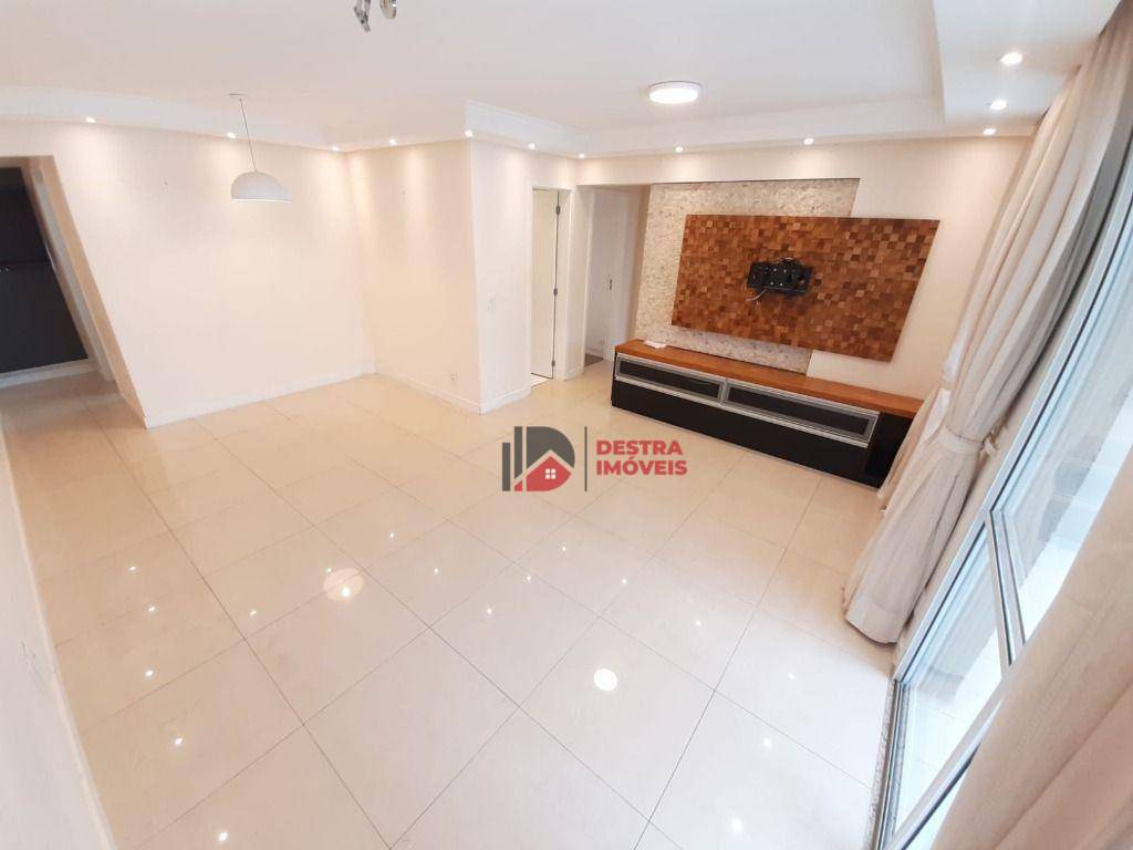 Apartamento à venda com 3 quartos, 80m² - Foto 11