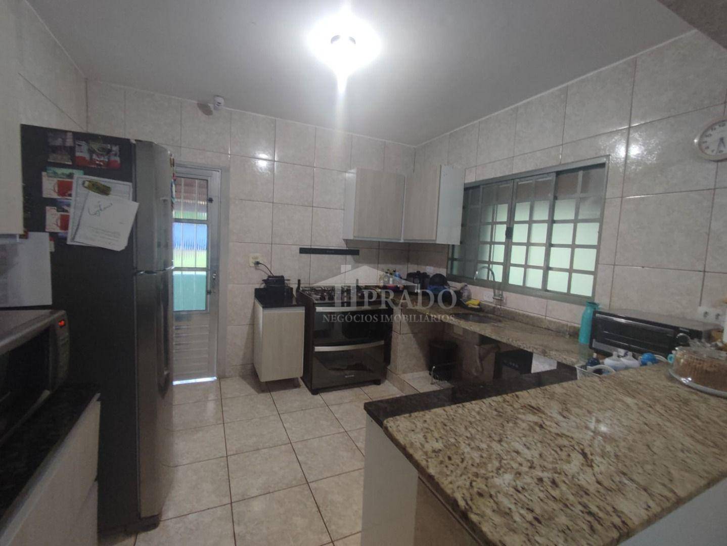 Chácara à venda com 3 quartos, 300m² - Foto 11