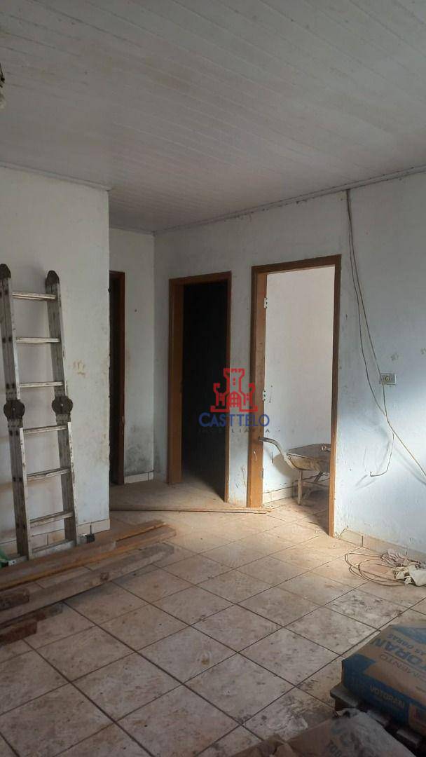 Casa à venda com 2 quartos, 150M2 - Foto 3