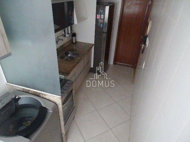 Apartamento à venda com 2 quartos, 81m² - Foto 11