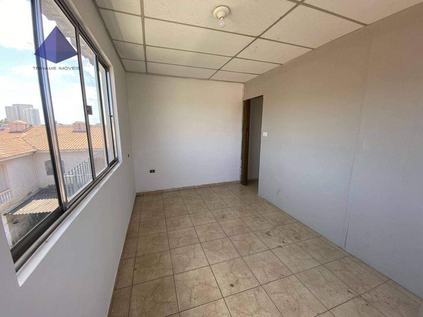 Casa para alugar com 2 quartos, 70m² - Foto 13