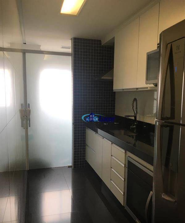 Apartamento à venda com 2 quartos, 70m² - Foto 47