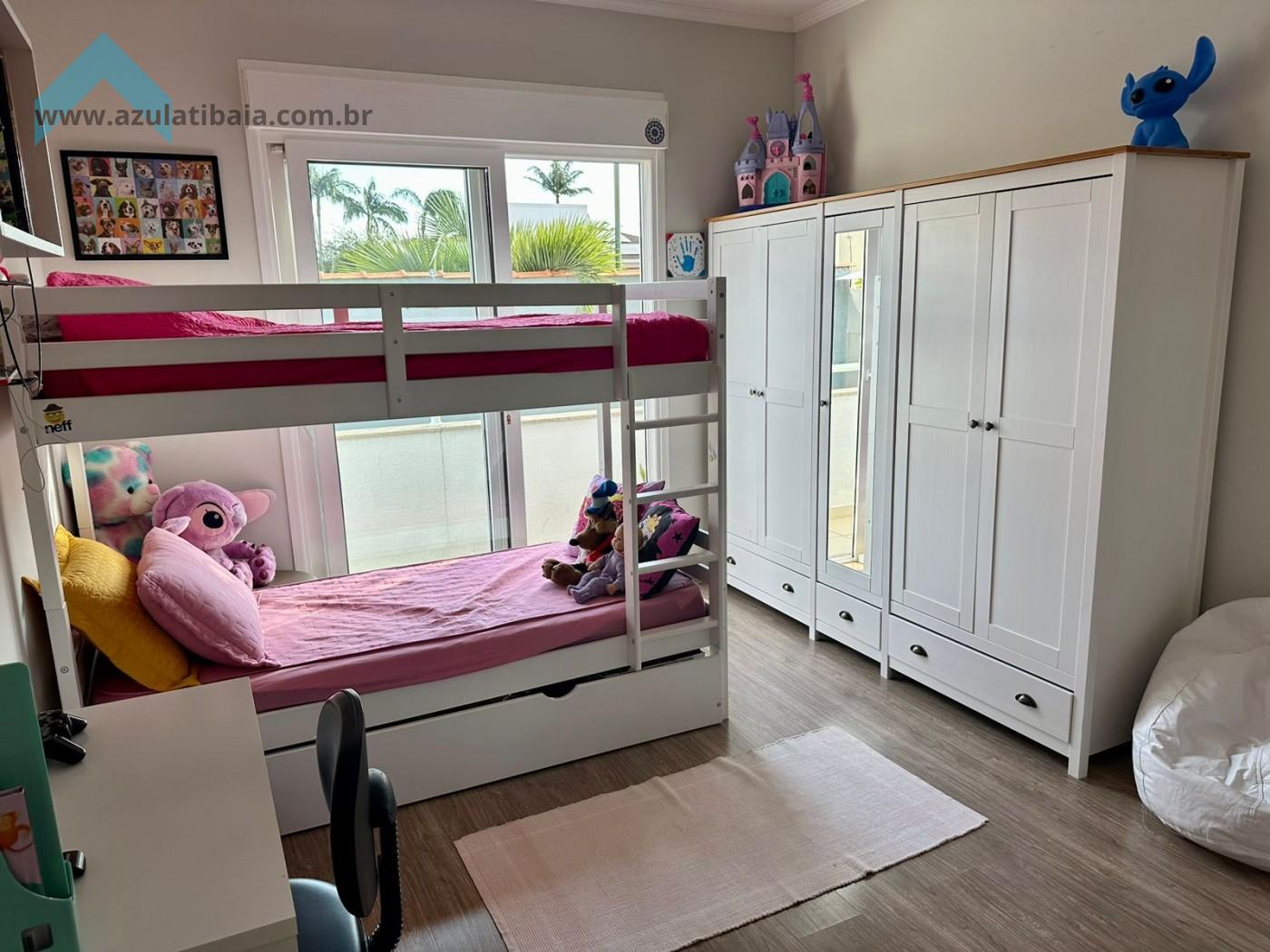 Casa de Condomínio à venda com 4 quartos, 244m² - Foto 18