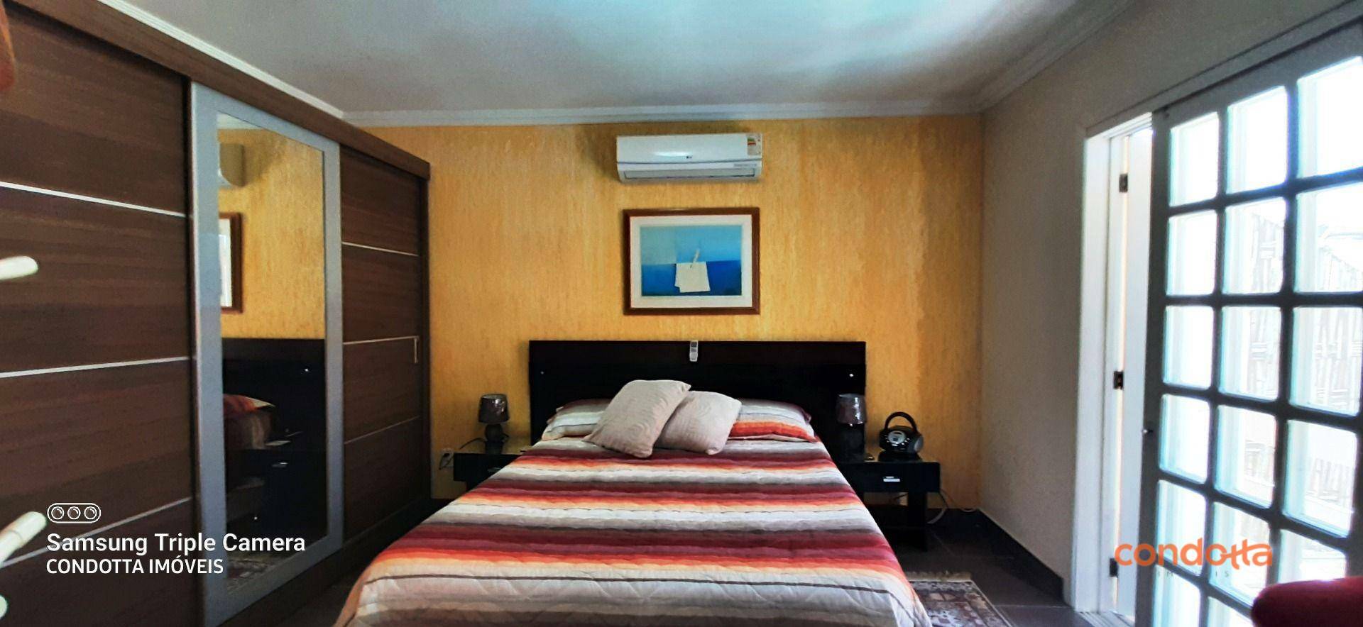 Casa para alugar com 4 quartos, 285m² - Foto 28