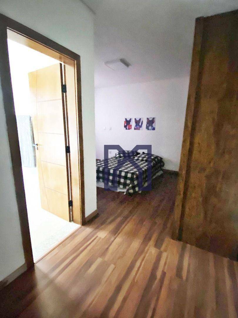 Casa à venda com 3 quartos, 280m² - Foto 15