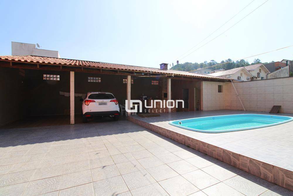 Casa à venda com 3 quartos, 270m² - Foto 22