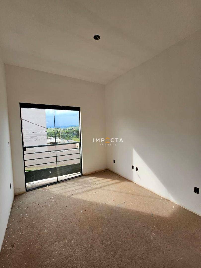 Apartamento à venda com 2 quartos, 67m² - Foto 18