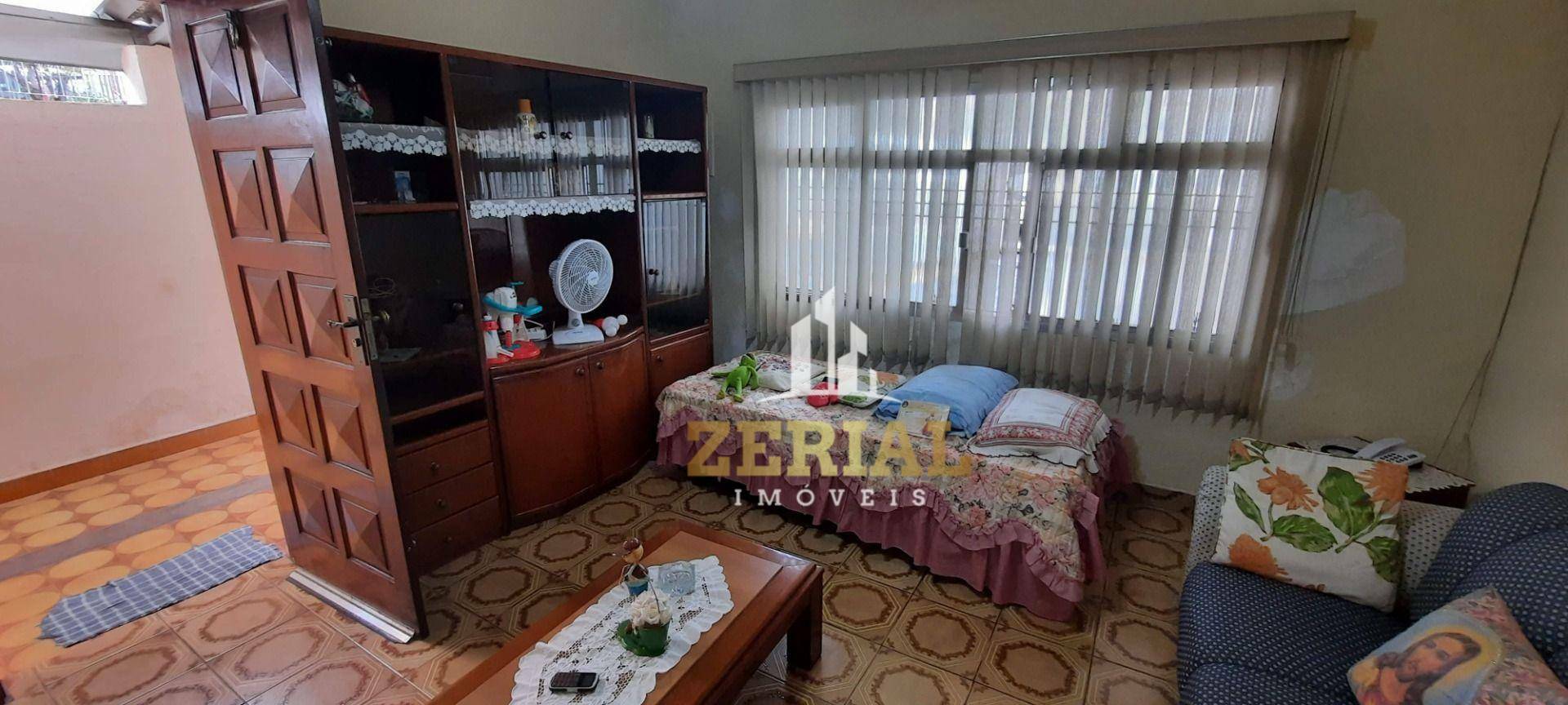 Casa à venda com 1 quarto, 150m² - Foto 2