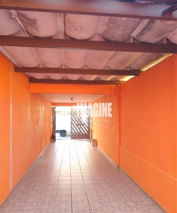 Sobrado à venda com 2 quartos, 300m² - Foto 1