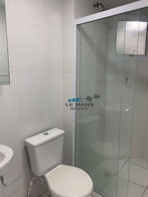 Apartamento para alugar com 2 quartos, 62m² - Foto 27