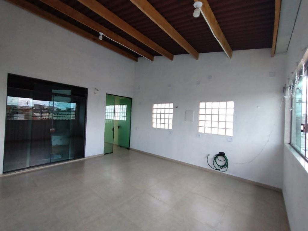 Sobrado à venda com 3 quartos, 220m² - Foto 29