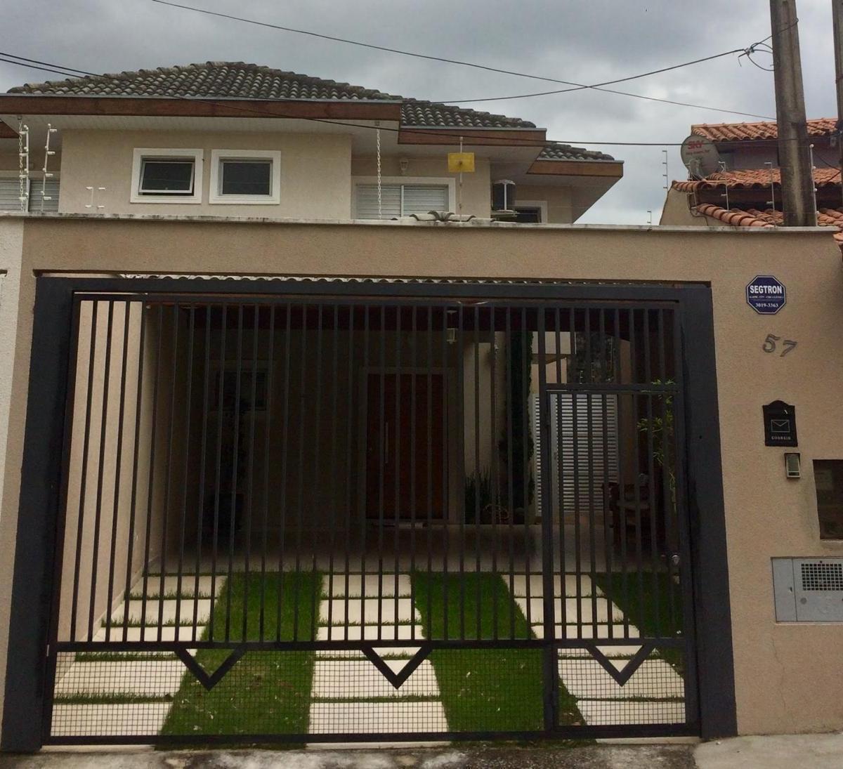 Casa à venda com 3 quartos, 170m² - Foto 1