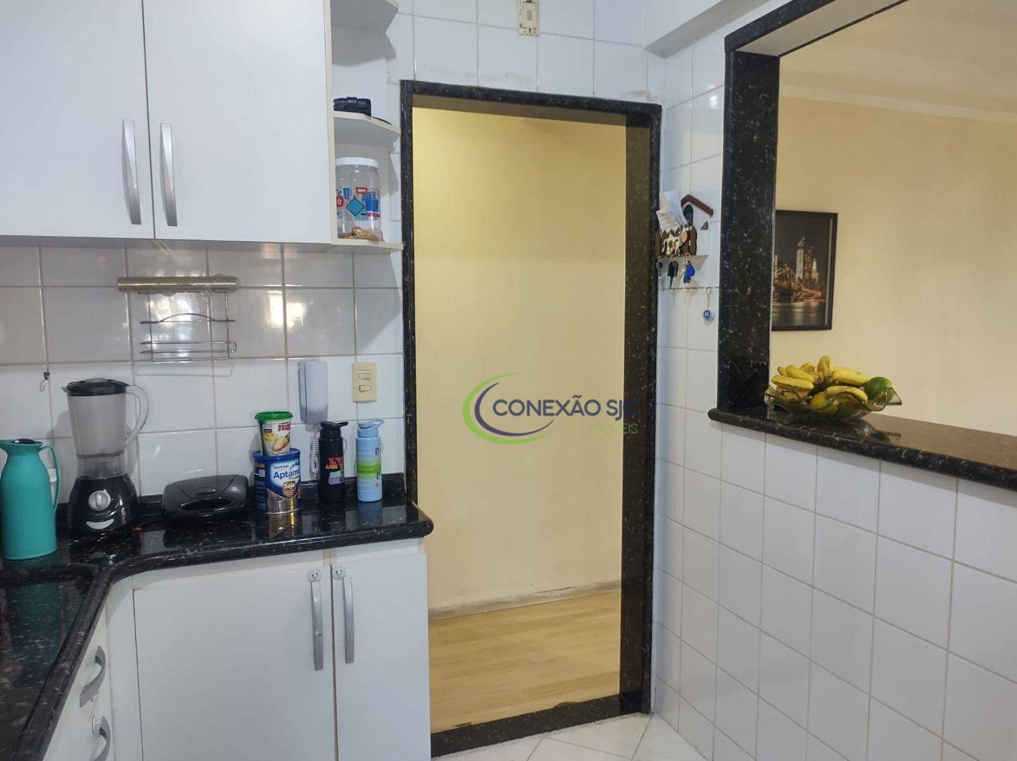 Apartamento à venda com 2 quartos, 75m² - Foto 3