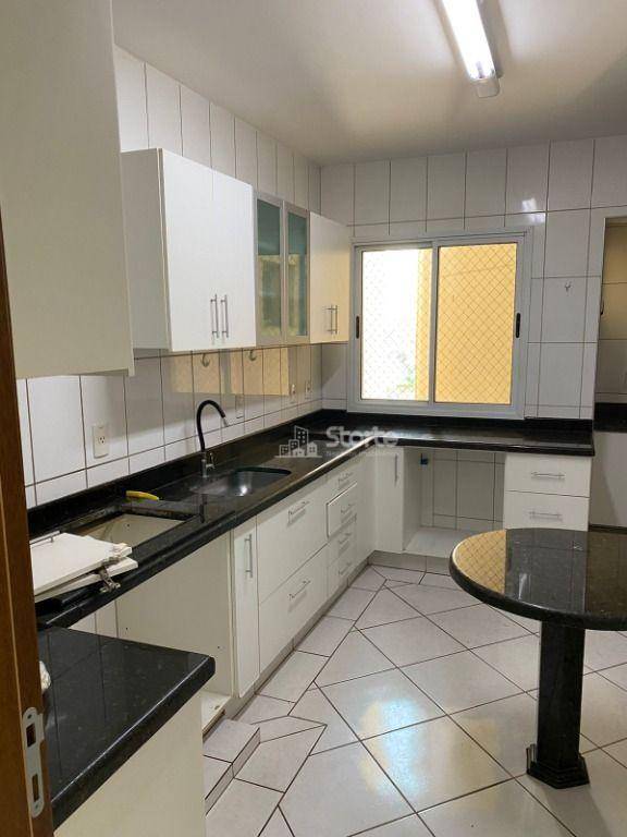 Apartamento à venda com 4 quartos, 135m² - Foto 6