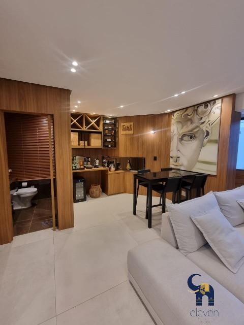 Apartamento à venda com 3 quartos, 250m² - Foto 16