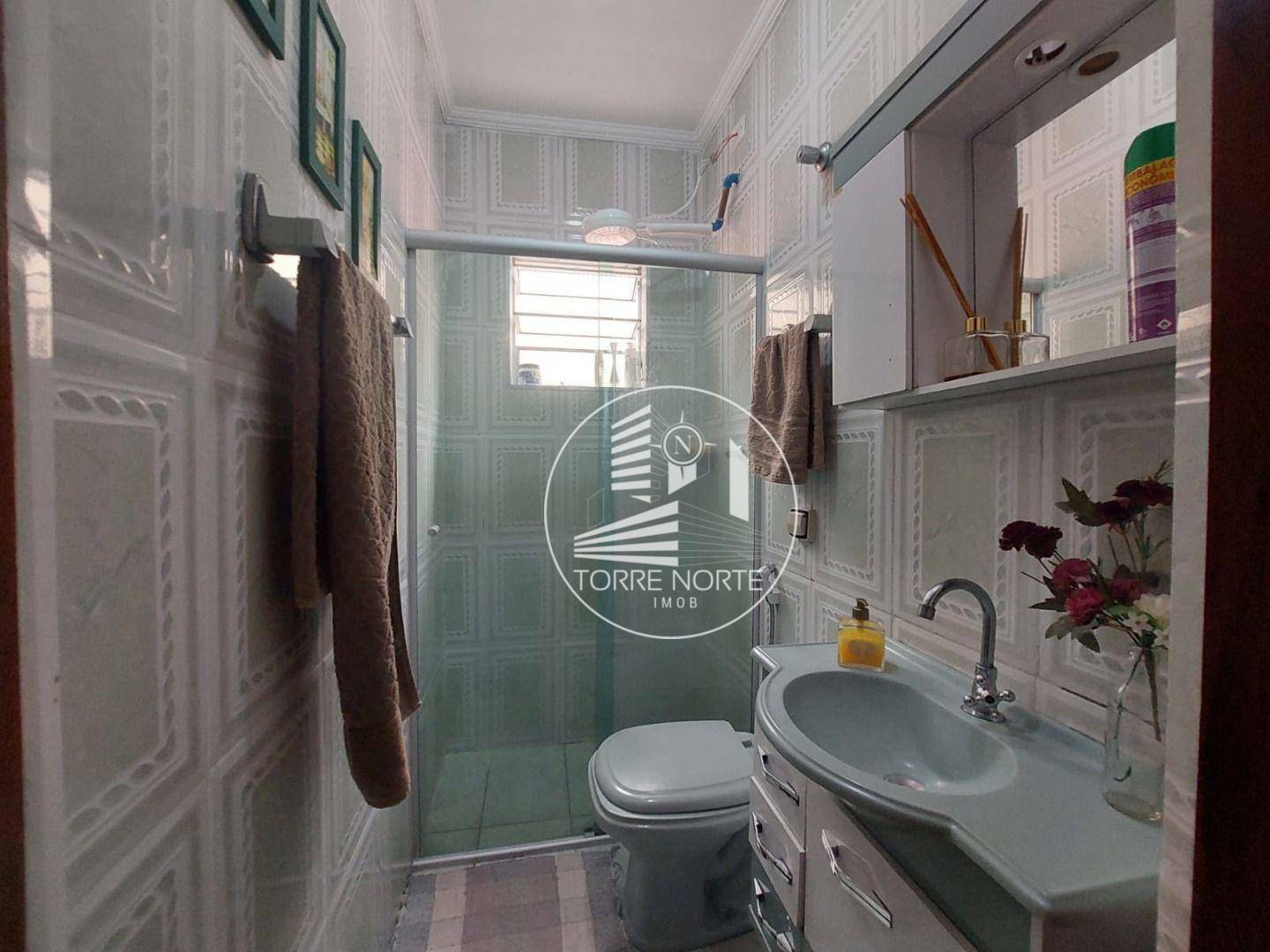 Casa à venda com 4 quartos, 170m² - Foto 57