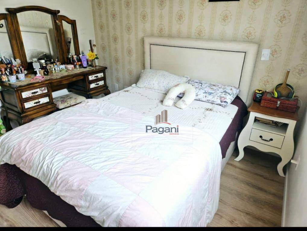 Apartamento à venda com 2 quartos, 63m² - Foto 18