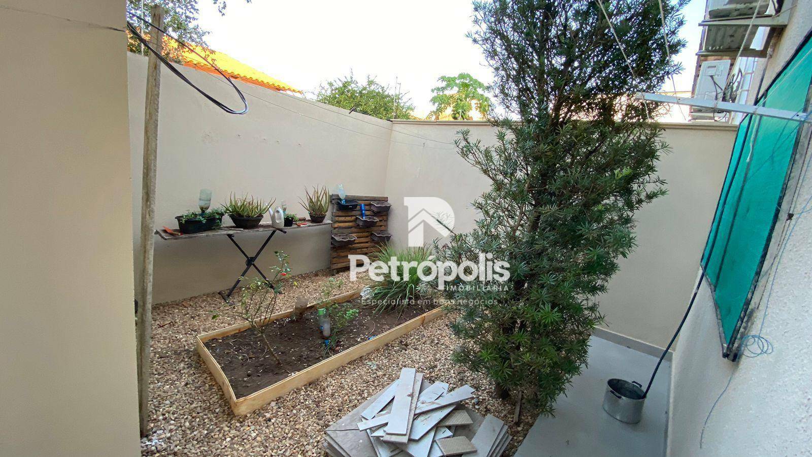 Casa à venda com 3 quartos, 104m² - Foto 24