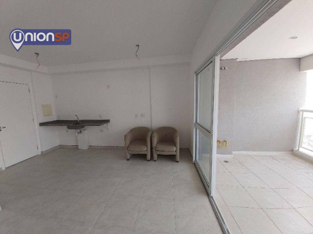 Apartamento à venda com 1 quarto, 40m² - Foto 6