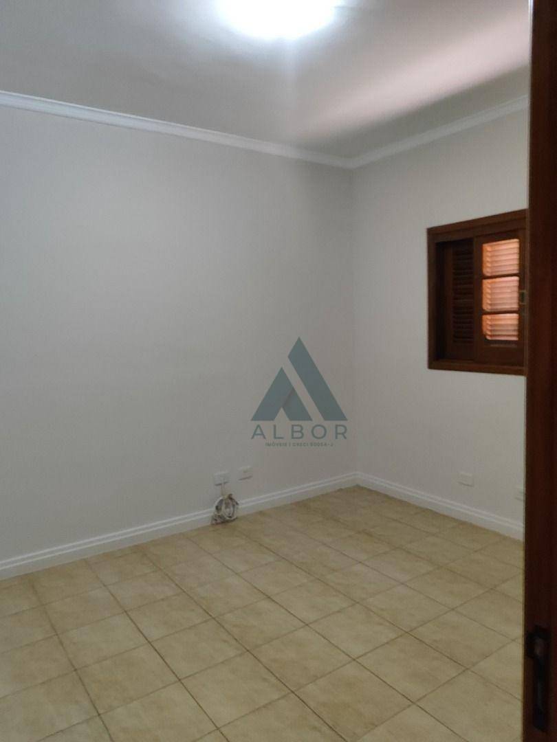 Casa, 3 quartos, 236 m² - Foto 16