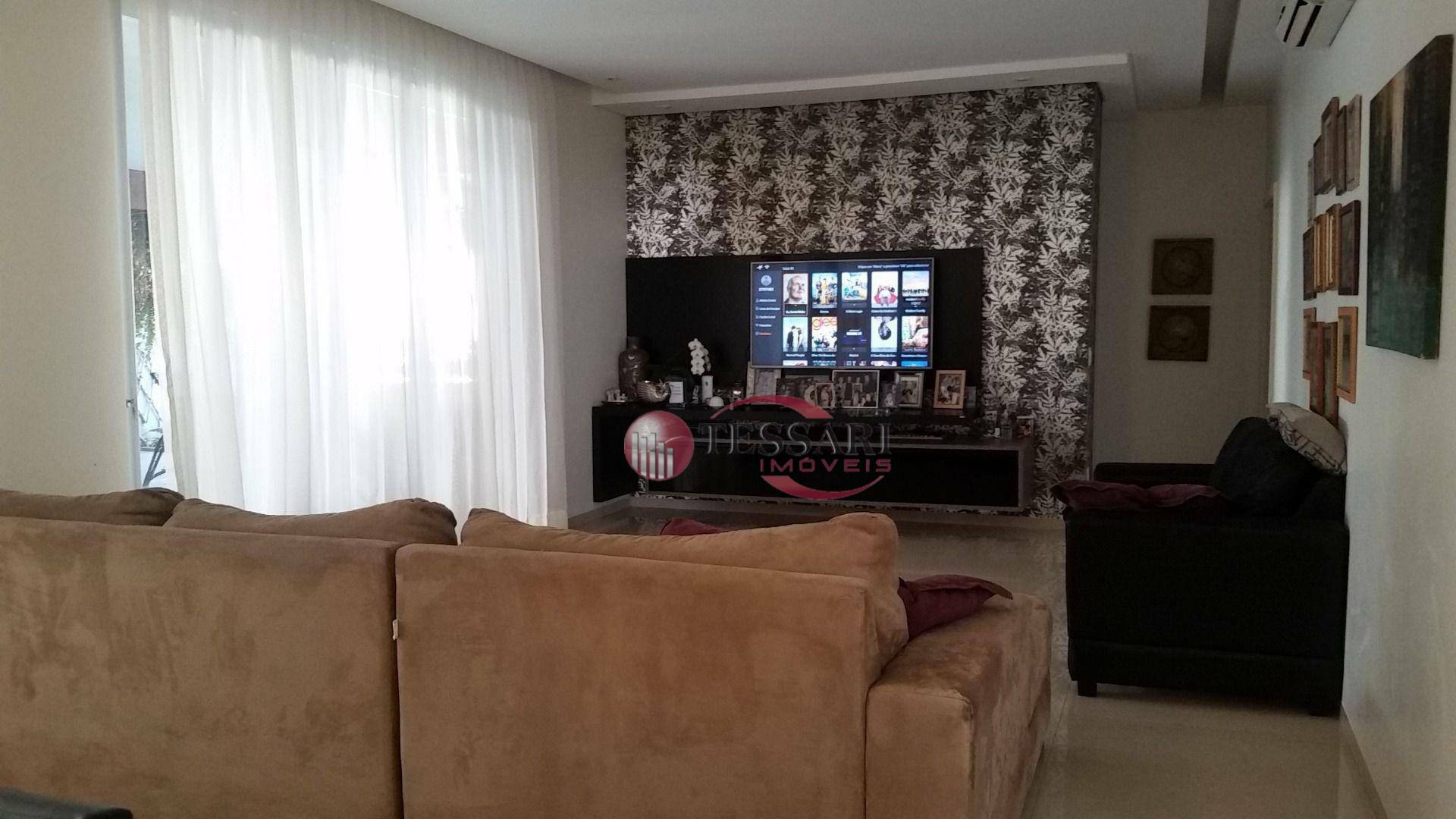 Casa à venda com 4 quartos, 355m² - Foto 4