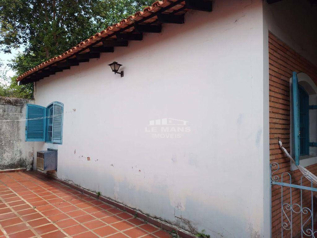 Casa à venda com 3 quartos, 339m² - Foto 27