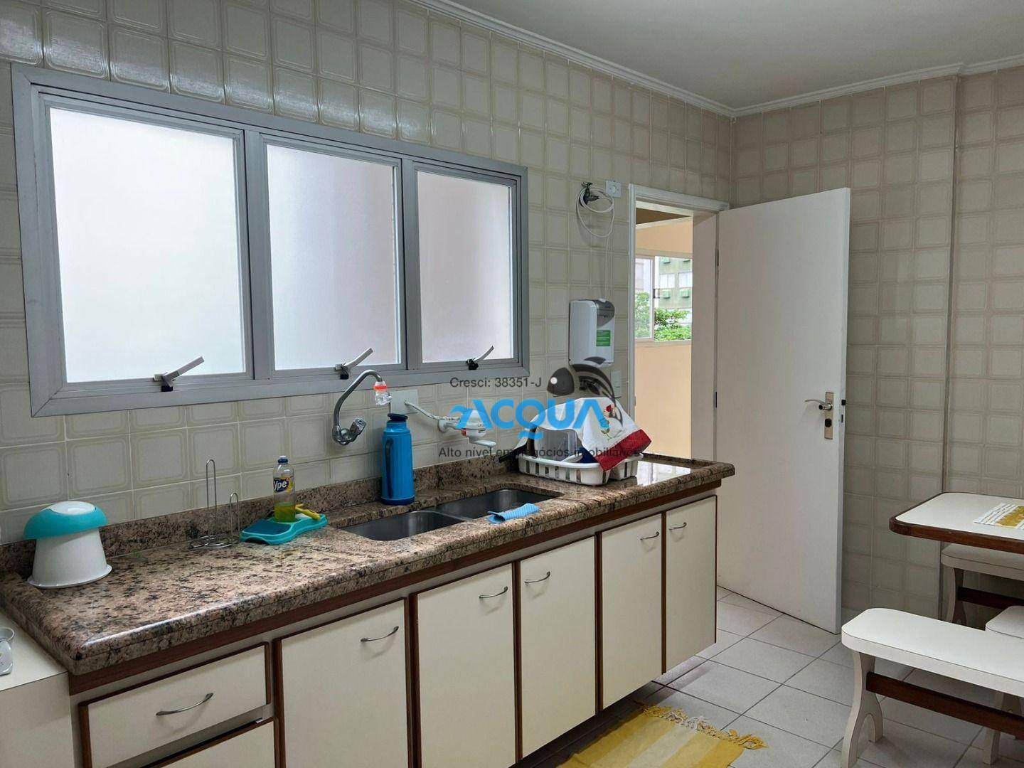 Apartamento à venda com 2 quartos, 130m² - Foto 4