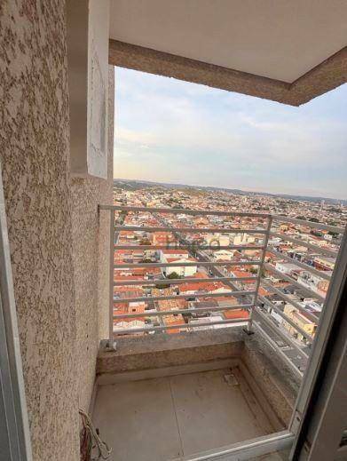 Apartamento à venda com 2 quartos, 70m² - Foto 27