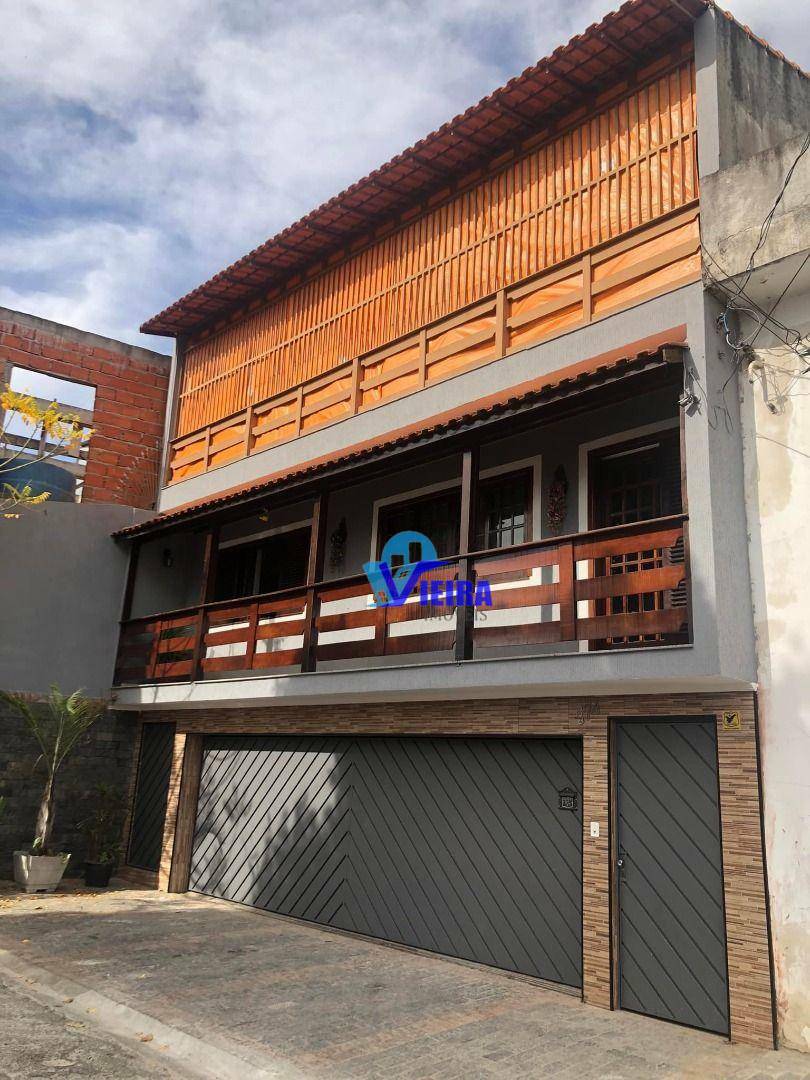 Sobrado à venda com 3 quartos, 250m² - Foto 2