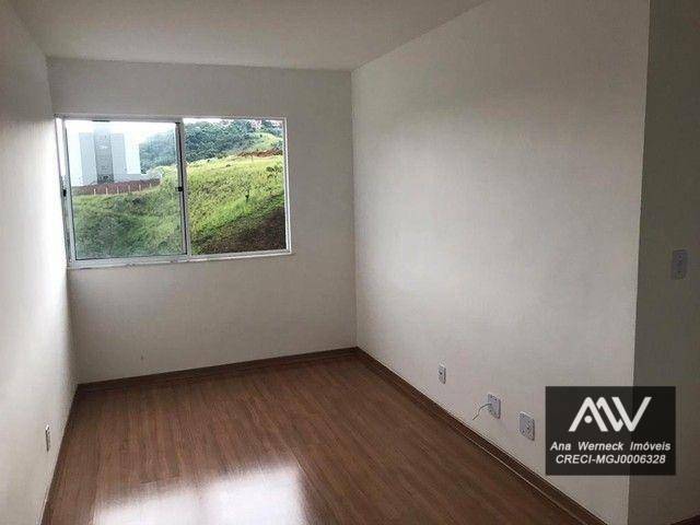 Apartamento à venda com 2 quartos, 45m² - Foto 3