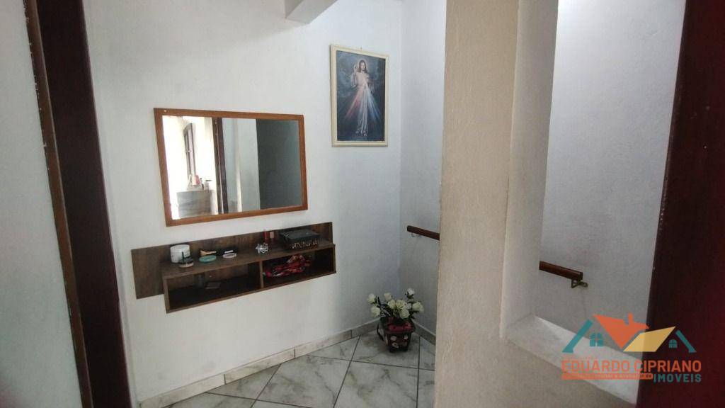 Casa à venda com 2 quartos, 69m² - Foto 20