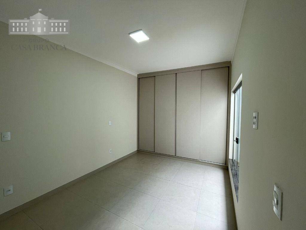 Casa à venda com 3 quartos, 146m² - Foto 17