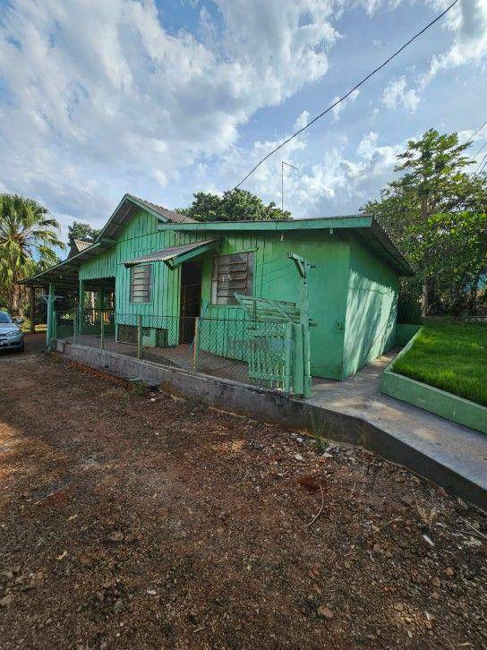 Chácara à venda com 2 quartos, 200m² - Foto 11