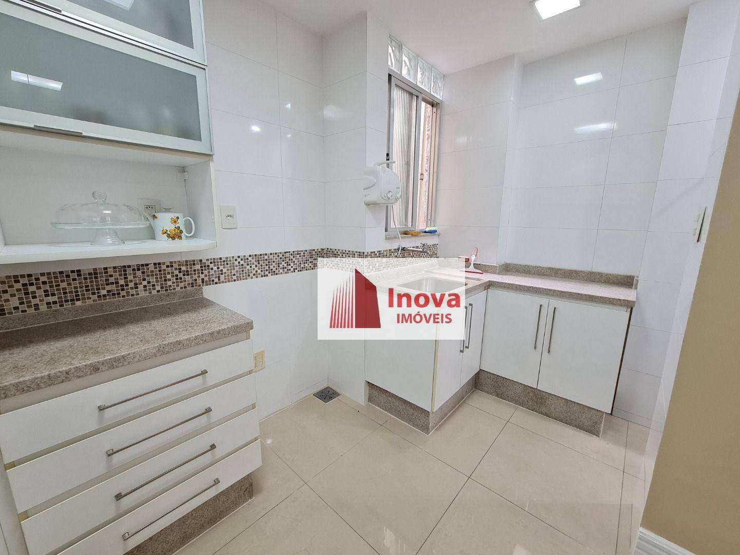 Apartamento à venda com 3 quartos, 140m² - Foto 9