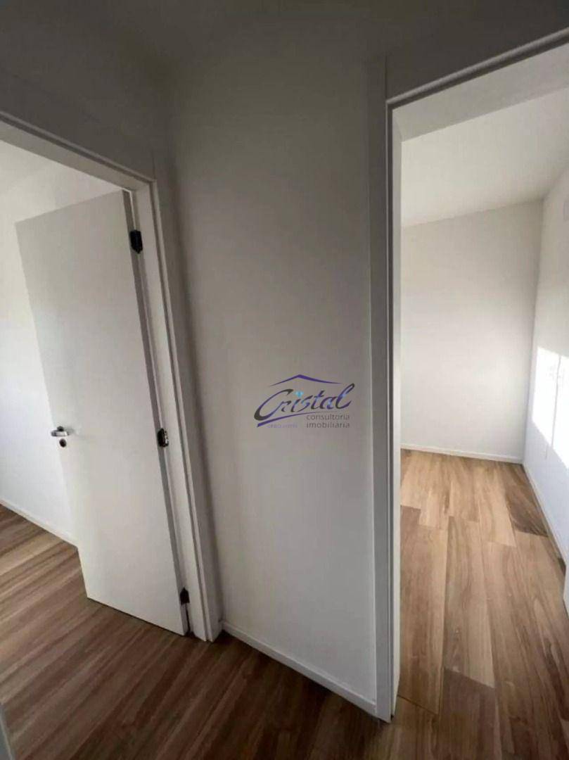 Apartamento à venda com 3 quartos, 143m² - Foto 4