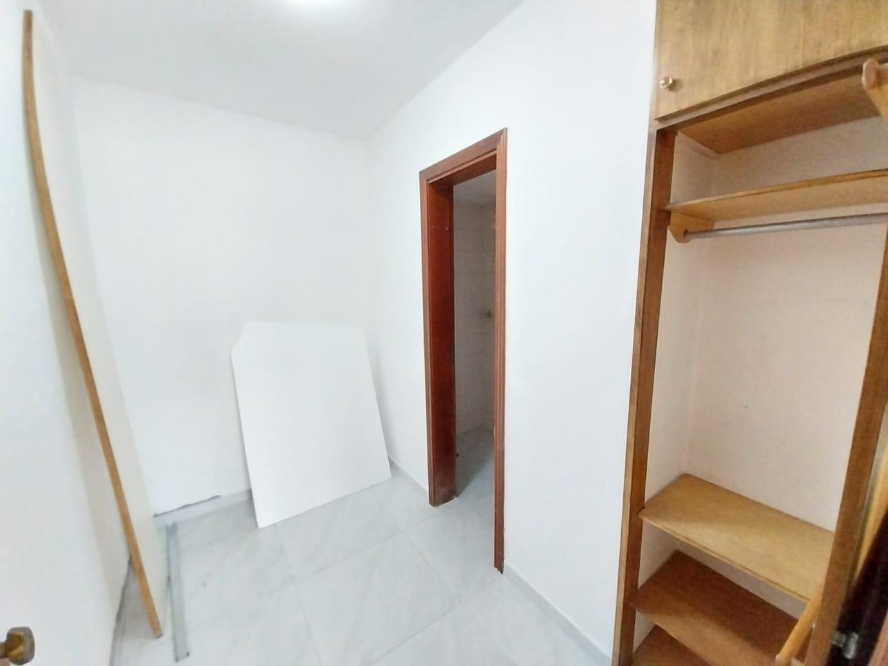 Apartamento à venda com 4 quartos, 274m² - Foto 9