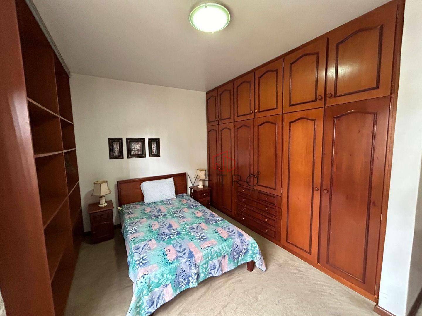 Apartamento à venda com 2 quartos, 76m² - Foto 9