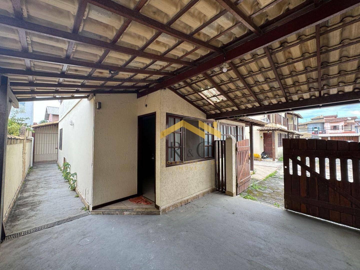 Casa à venda com 2 quartos, 100m² - Foto 2