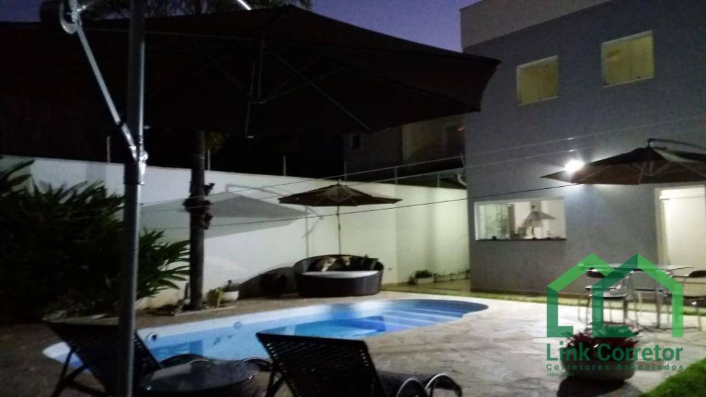 Casa de Condomínio à venda com 5 quartos, 343m² - Foto 19