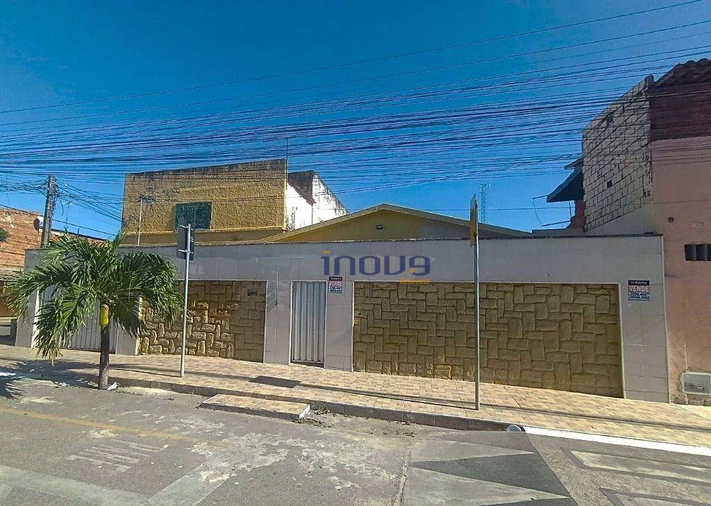 Casa, 5 quartos, 734 m² - Foto 1