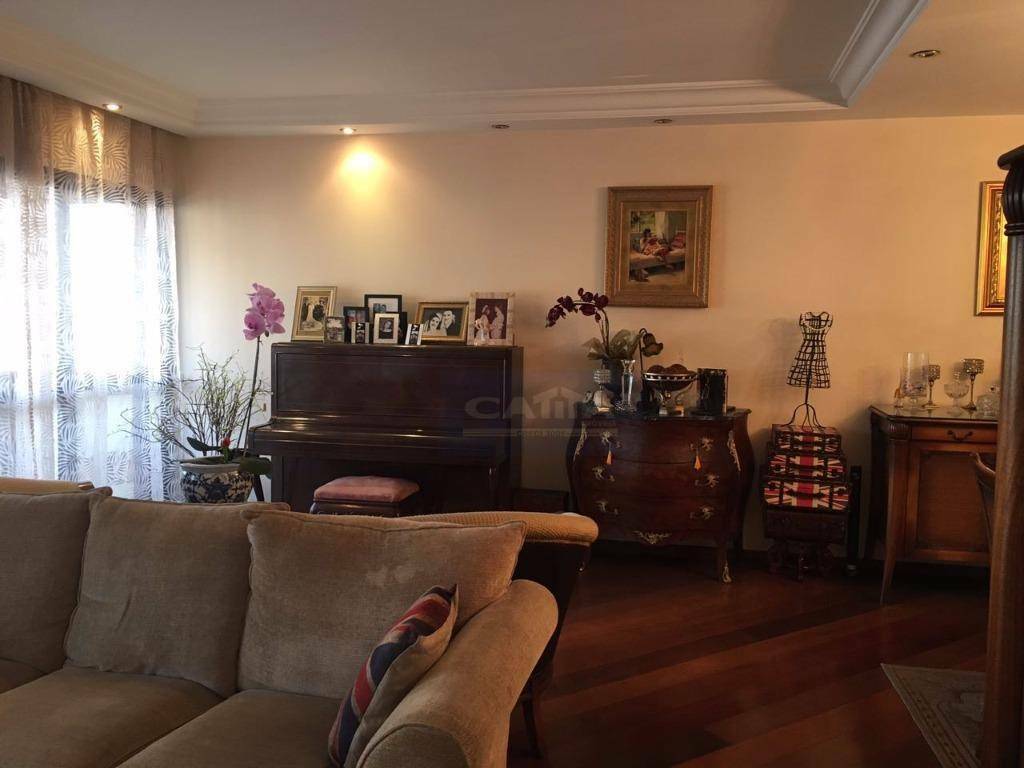 Apartamento à venda com 4 quartos, 186m² - Foto 1